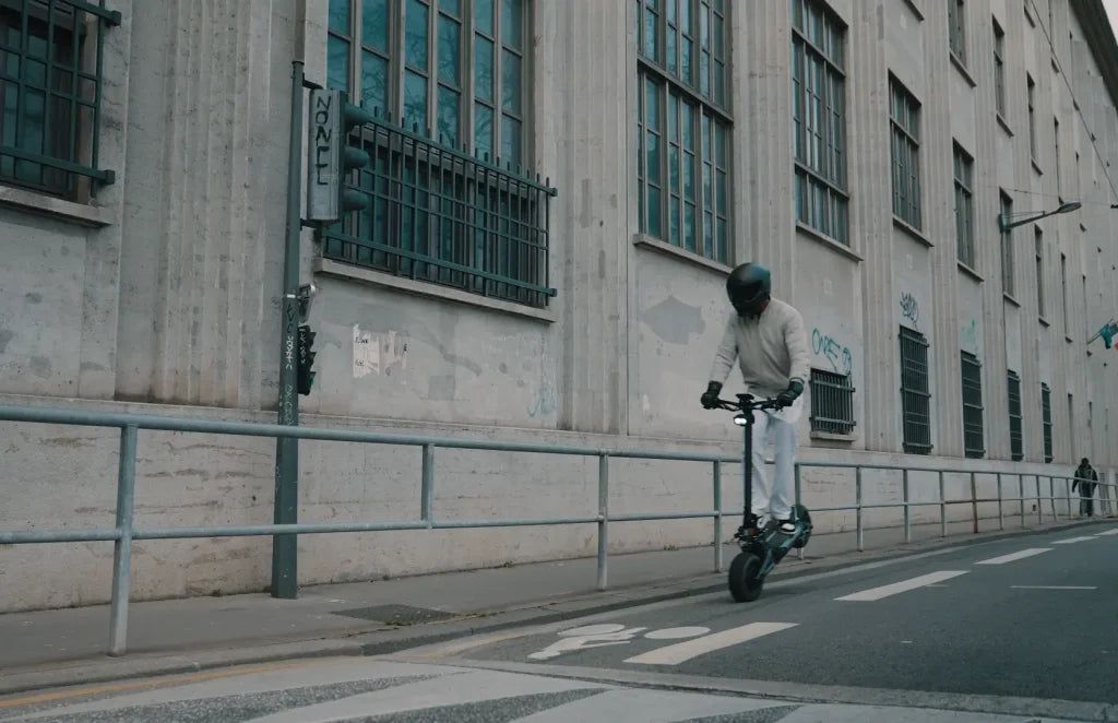 slider image slider_item_7ELwBC